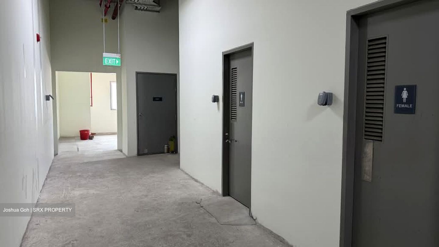 Kranji Way (D25), Warehouse #596870291